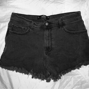 Hollister California high – rise vintage shorts, black.